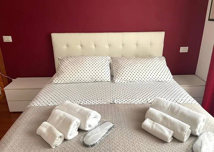 Lucens Domus Appartamento Roma Quartiere Trieste - Vicino Metro B1 -